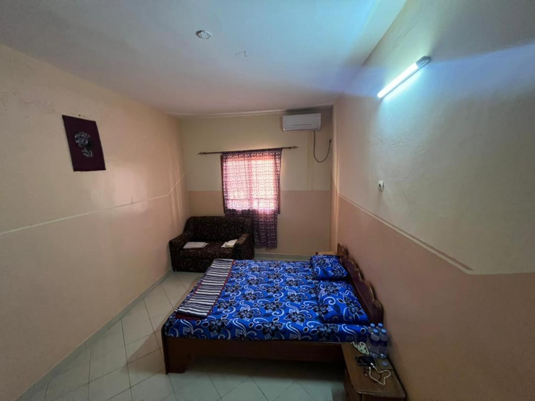 Chez Mimi Hotel Toubab Dialaw Exterior photo