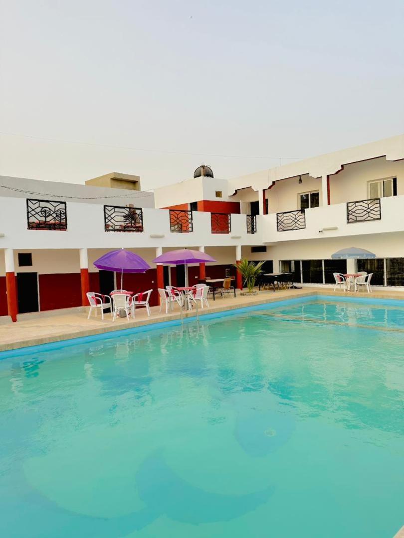 Chez Mimi Hotel Toubab Dialaw Exterior photo
